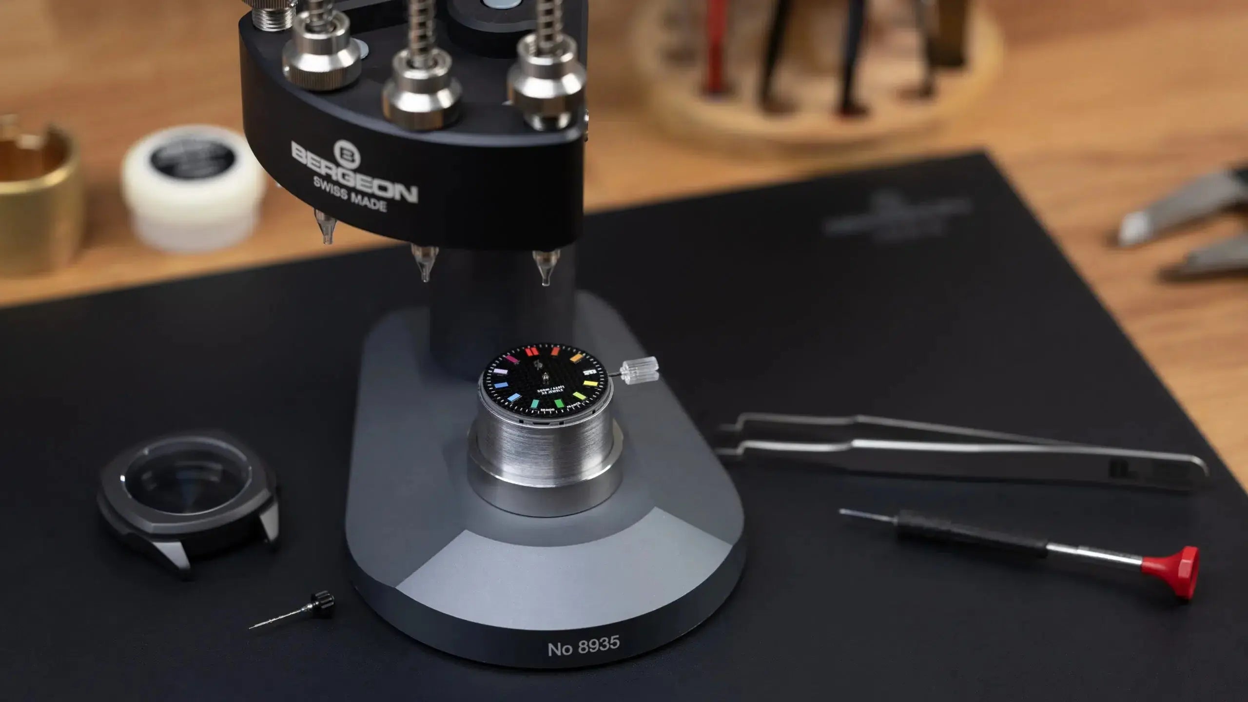 remonter montre automatique